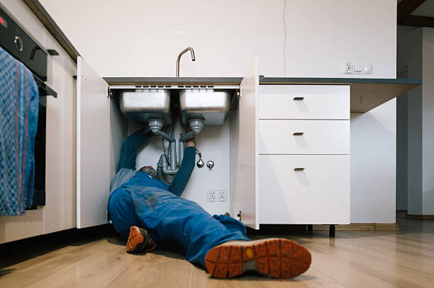 Professional Pipe Repair technician working in Barton, OH